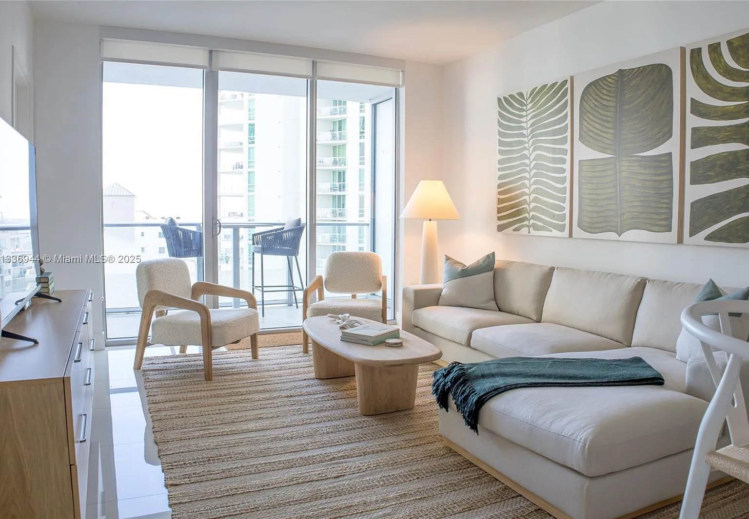 Brickellhouse Condo — Photo 2