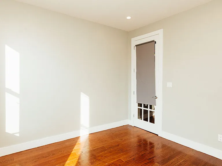 75 Jefferson St #3F — Photo 7