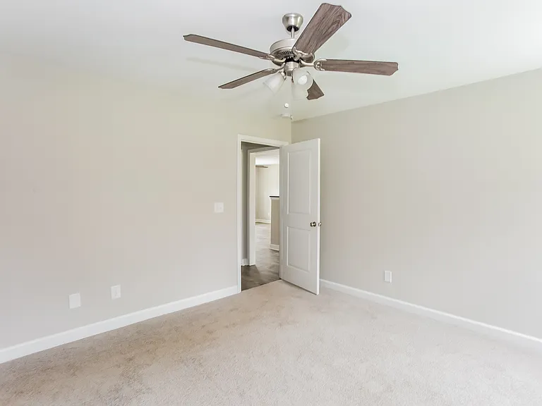 720 White Crane Rd — Photo 5