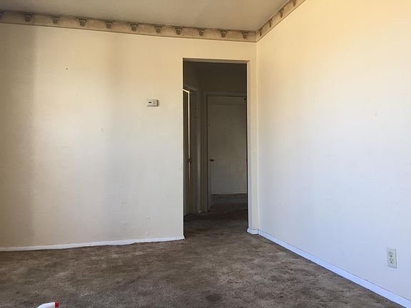 2nd image of 1620 N Center Ave