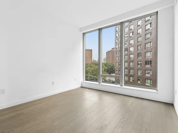 252 South Street image 12 of 61