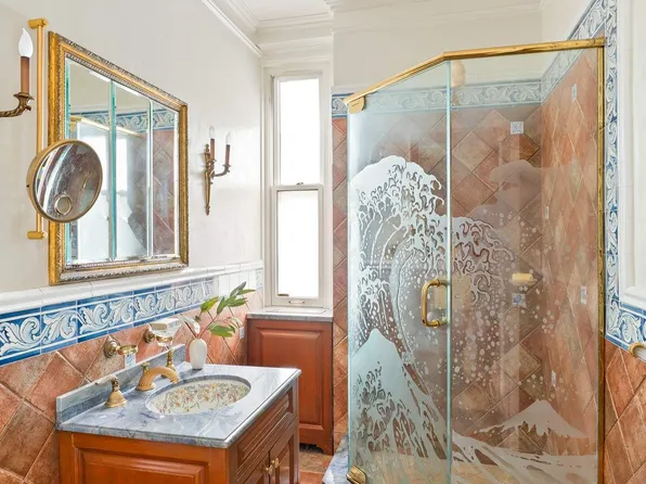 173 Riverside Drive image 11 of 22