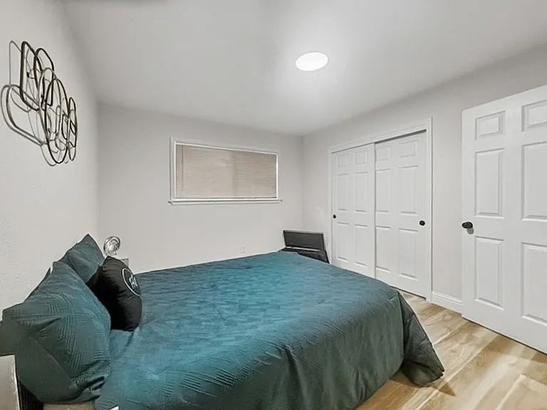 139 Glacier Ct — Photo 4