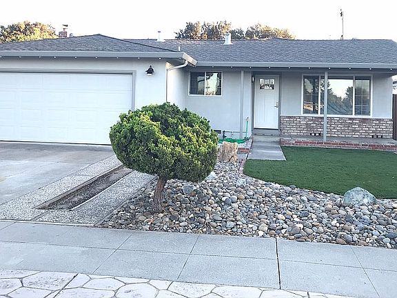 3rd image of 624 Pima Dr