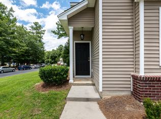 220 Brookshire Rd, Goose Creek, SC 29445