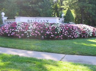 8706 Brittany Dr, Wayne, NJ 07470