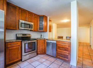 3559 Magellan Cir APT 321-2, Aventura, FL 33180