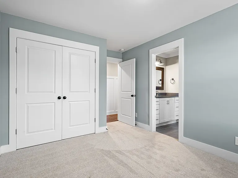 310 Evanston Ave — Photo 17
