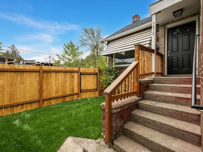 5612 Delridge Way SW — Photo 4