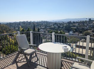 1655 Angelus Ave, Los Angeles, CA 90026