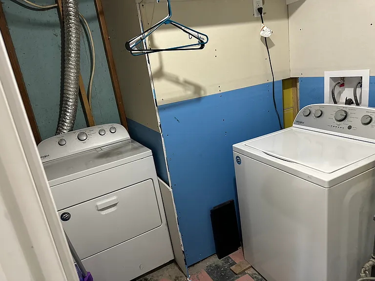 8831 Hooker Way — Photo 17
