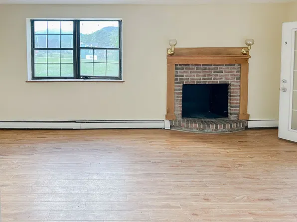 1022 Us Route 4 E #9, Rutland, VT 05701