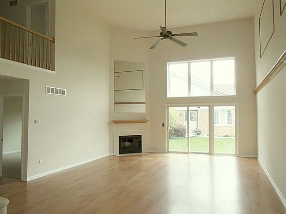 3rd image of 31 Iliad Dr