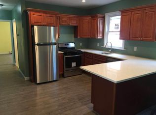 49 Myrtle Ave FLOOR 1, Bridgeport, CT 06604