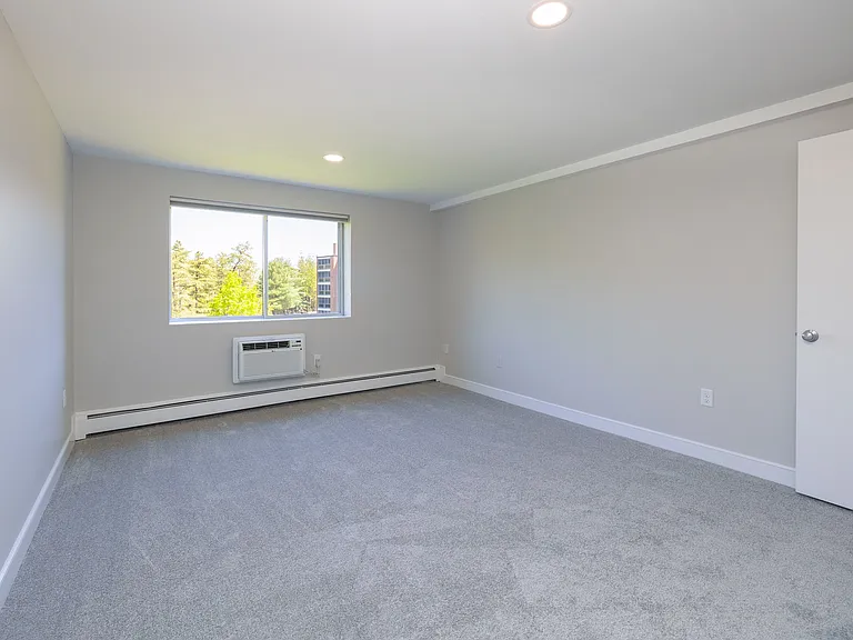 7 Stonehill Dr #4 — Photo 7
