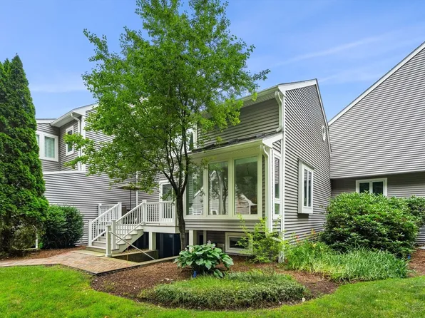 58 Indian Cove Way #58, South Easton, MA 02375