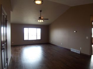2323 17th Ave S, Brookings, SD 57006