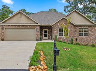 39 Brierfield Ln, Bella Vista, AR 72714