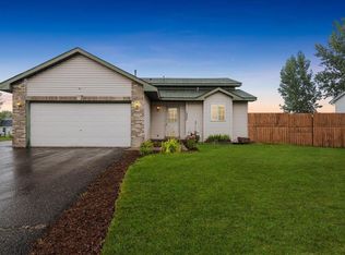 1350 Joes Lake Rd SE, Cambridge, MN 55008