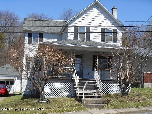 1st image of 922 E Lackawanna Ave
