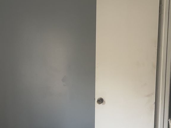 4th image of 830 W Canyon Ct
