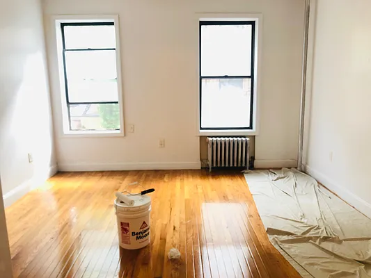 Rented by Bond New York | media 9