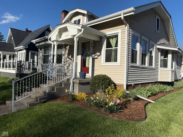 1635 Washington St, Columbus, IN 47201