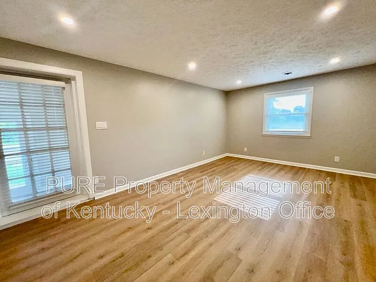 3520 Combs Ferry Rd — Photo 25