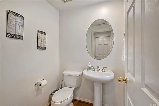 489 N Cleveland St — Photo 16