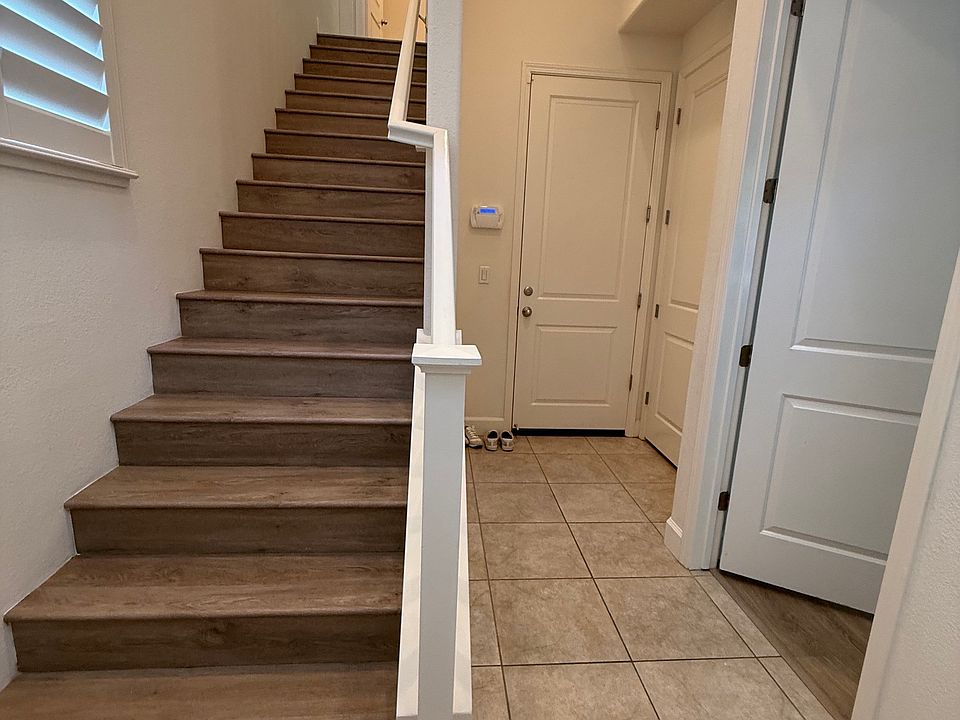 Open foyer area