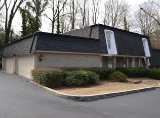 5310 Chemin De Vie, Sandy Springs, GA 30342