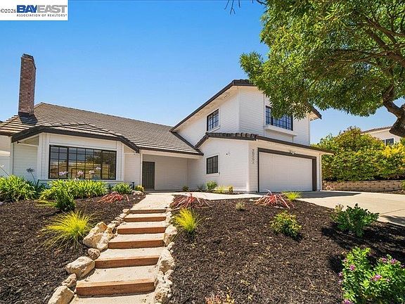 3rd image of 7966 Iglesia Dr