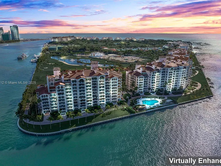 19112 Fisher Island Dr #19112 — Photo 36