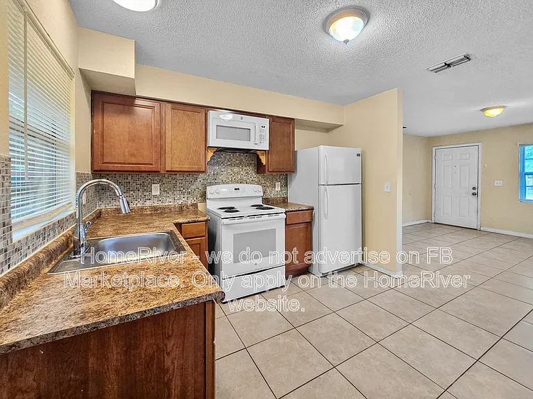 1111 Tuskegee St #A — Photo 10