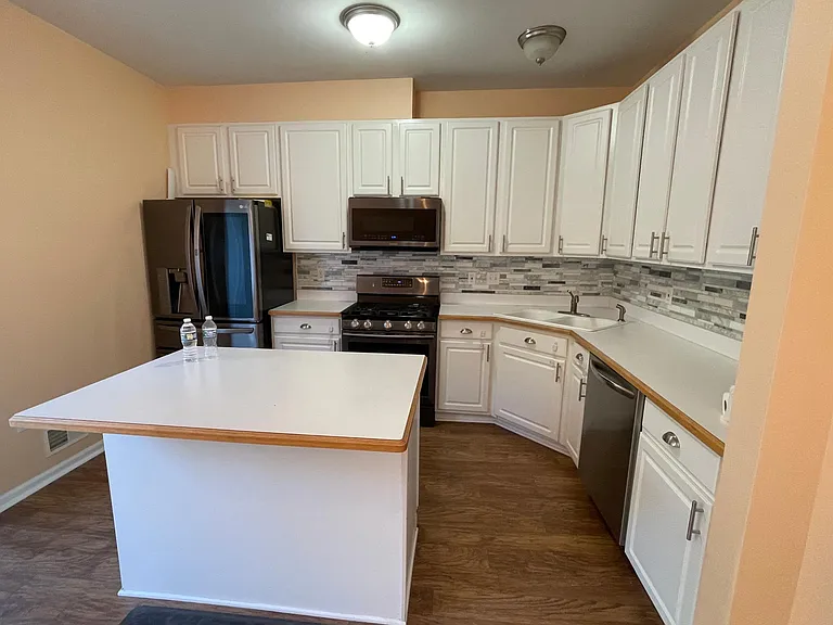 701 Cherry Orchard Rd — Photo 10