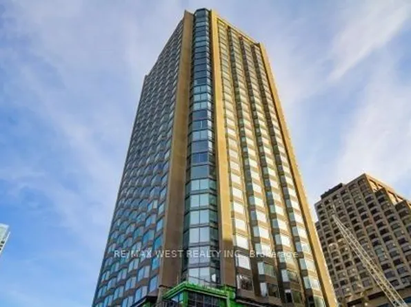 155 Yorkville Ave, Toronto, ON
