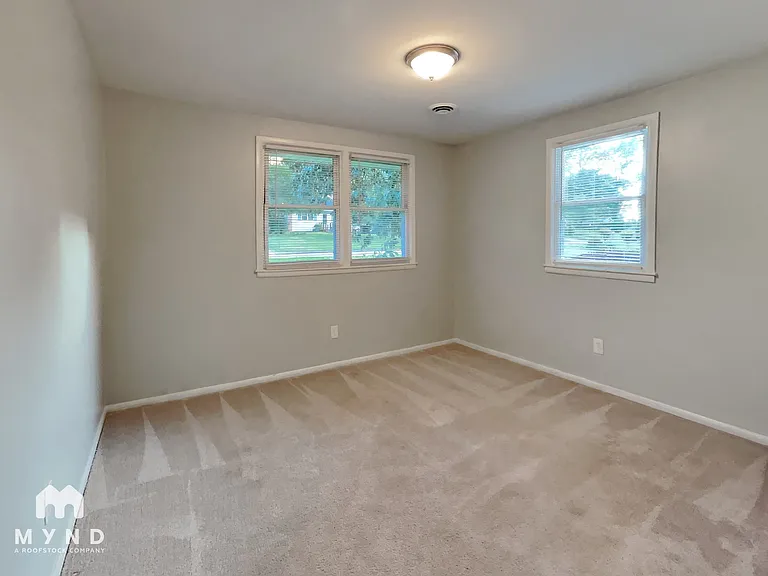 741 Bunche Dr — Photo 12