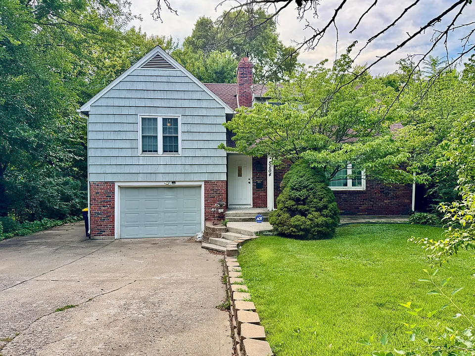 5204 Brookside Blvd