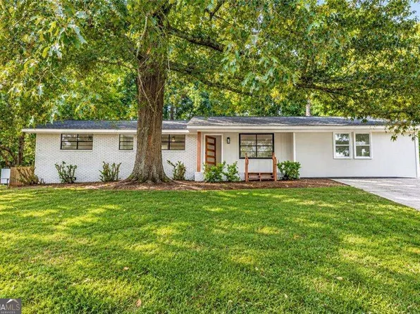 6065 Yucca Dr, Douglasville, GA 30135