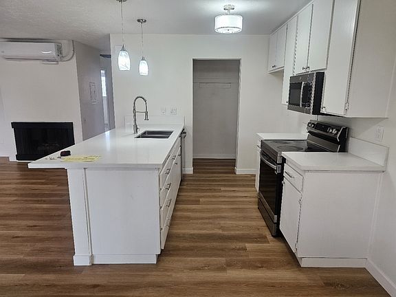 2nd image of 17708 Palo Verde Ave