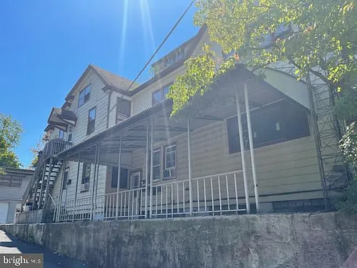 105 Atlantic St #F1 Photo 1