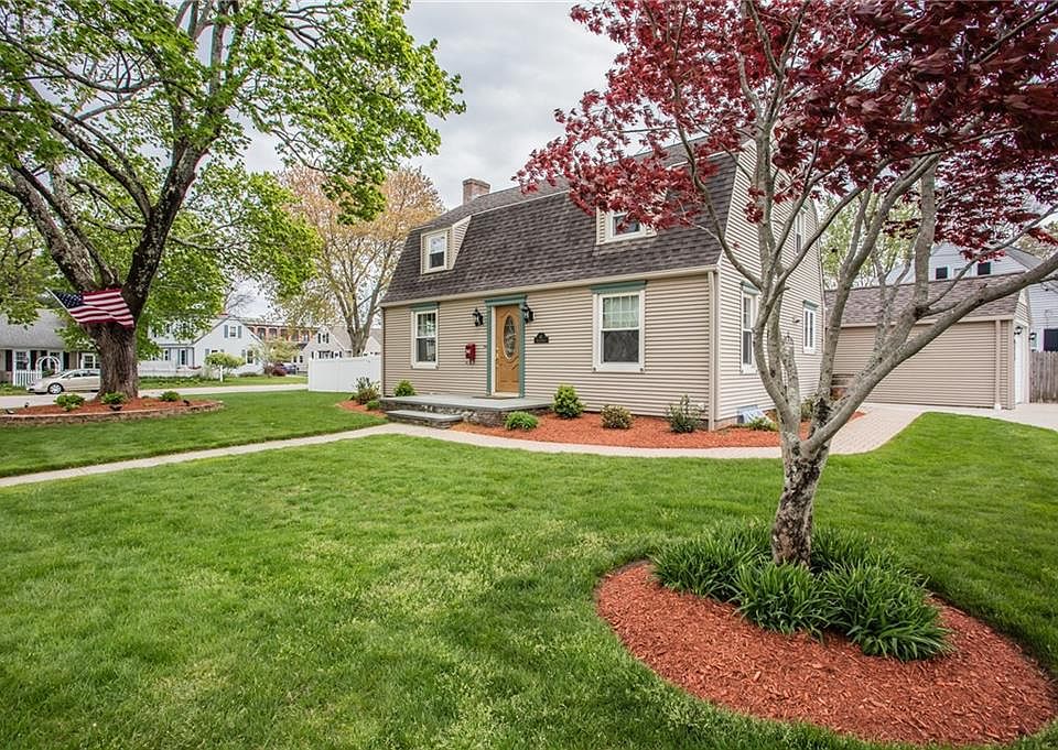 61 Arland Dr, Pawtucket, RI 02861 Zillow