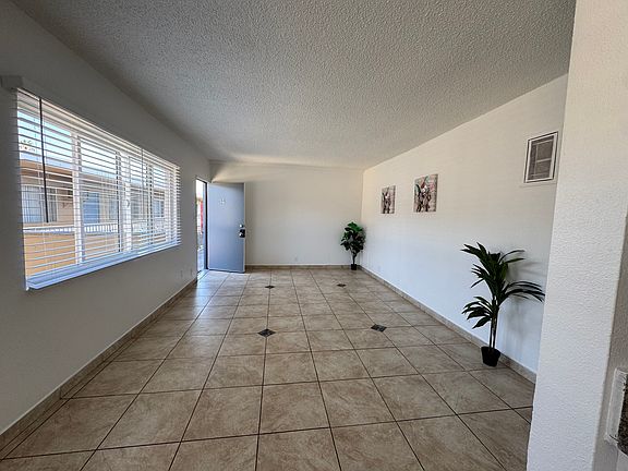 5th image of 14381 Valerio St #6