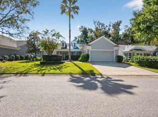 18 Raven Glass Ln, Bluffton, SC 29909