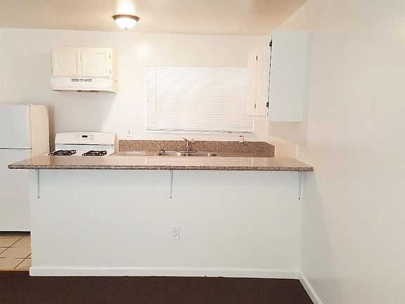 2nd image of 459 N Record Ave