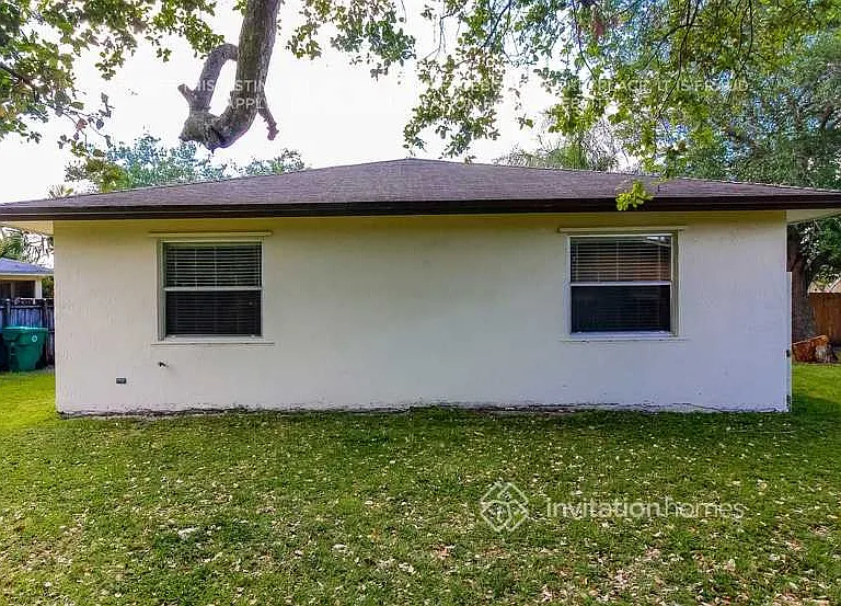 7645 NW 32nd Pl — Photo 6