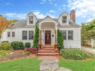 48 Orchard Rd, East Patchogue, NY 11772