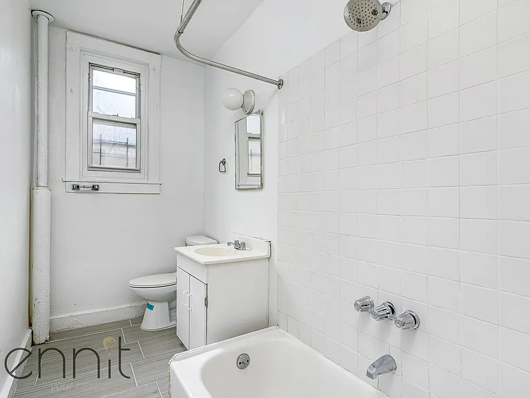 967 Bergen St #4D — Photo 3
