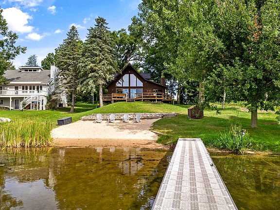 3rd image of 11237 Lake Rd