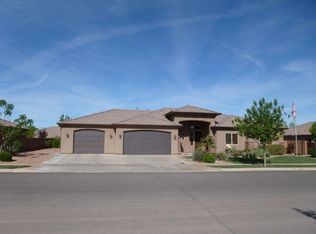 4114 S Medallion Dr, Washington, UT 84780